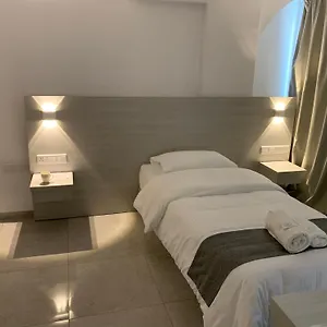 *** מלון La Veranda קפריסין